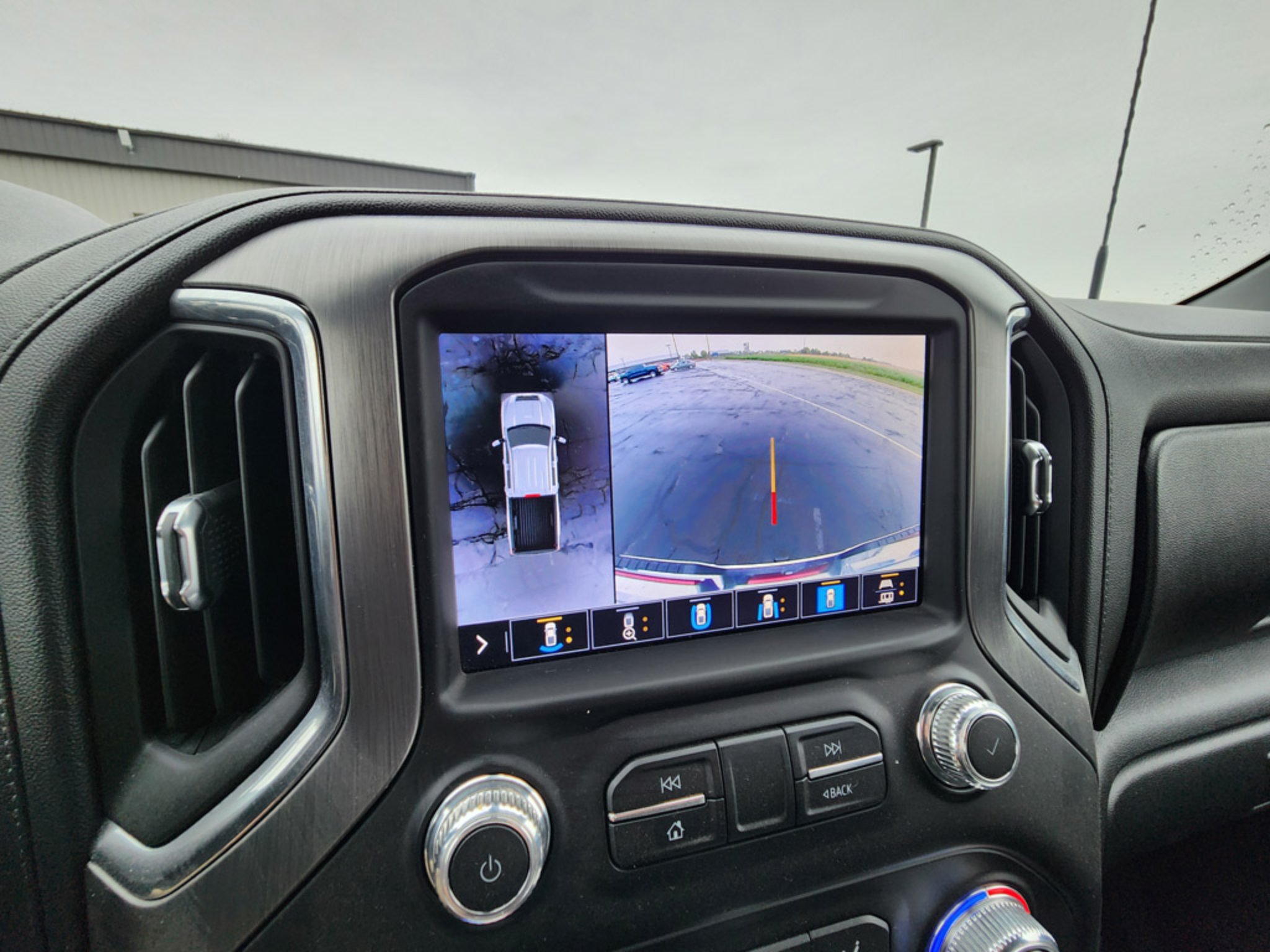 Used 2020 Summit White GMC Denali image 15