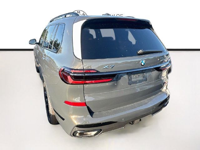 New 2027 Gray BMW xDrive40i image 4