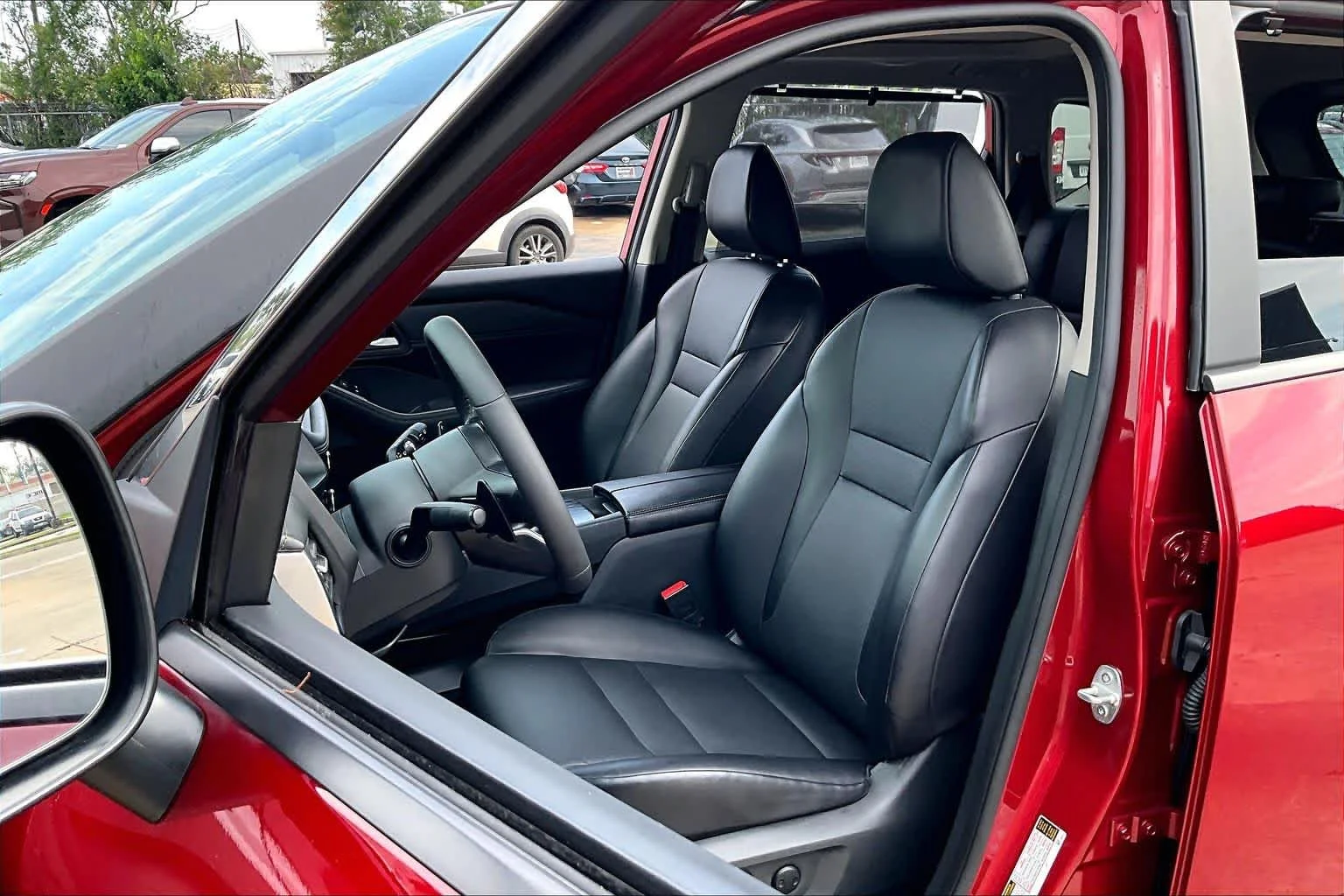 Used 2024 Scarlet Ember Tintcoat Nissan SV image 8