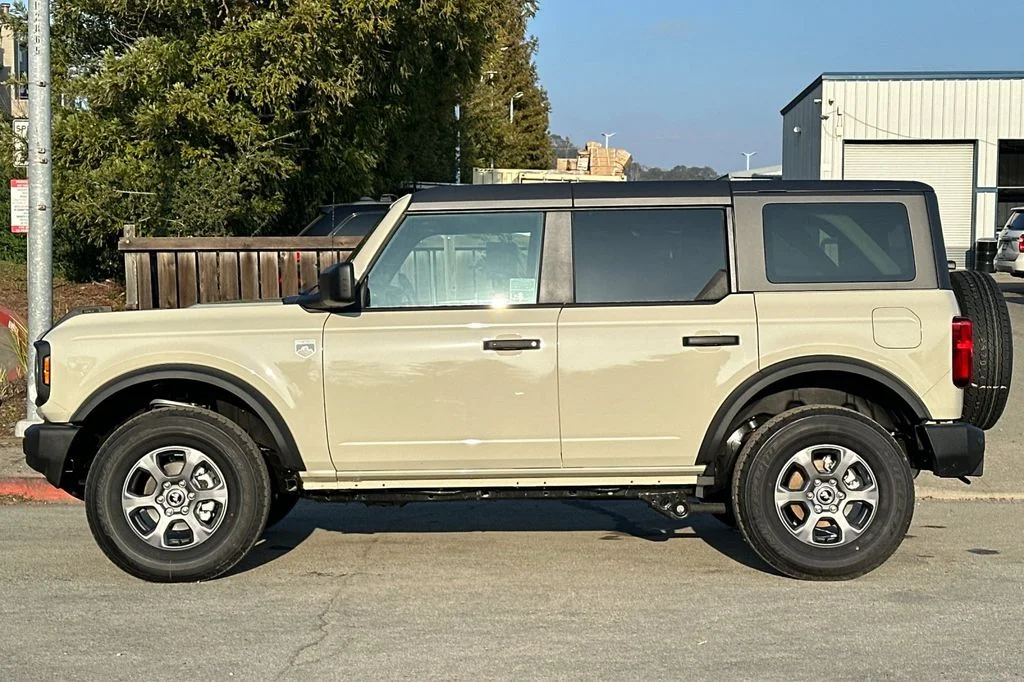 New 2025 Desert Sand Ford Big Bend® image 7
