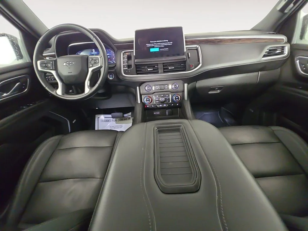 Used 2023 Gray Chevrolet Z71 image 10