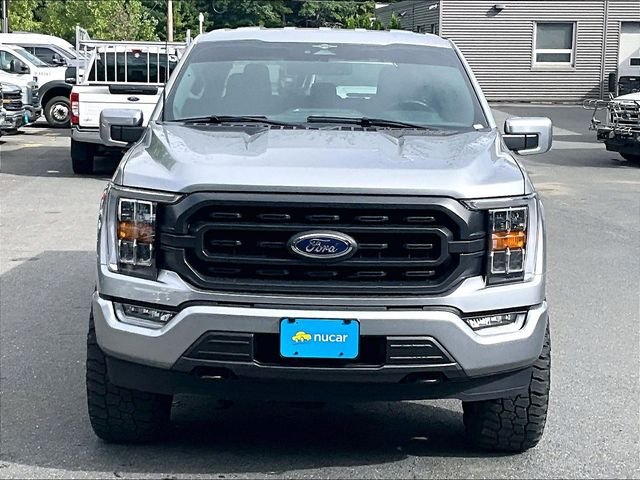 Used 2023 Silver Ford XLT image 2