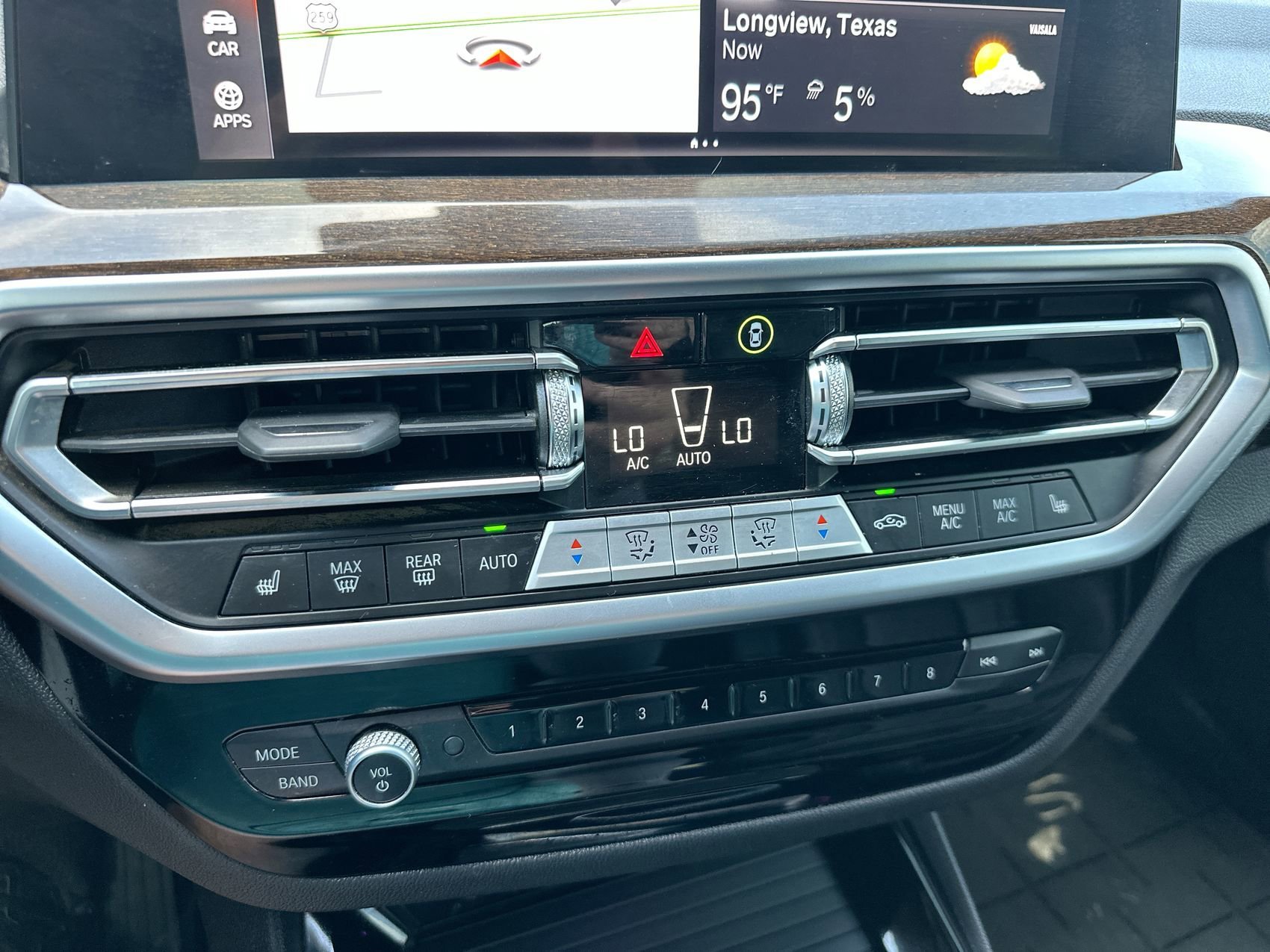 Used 2023 Black Sapphire Metallic BMW xDrive30i image 19