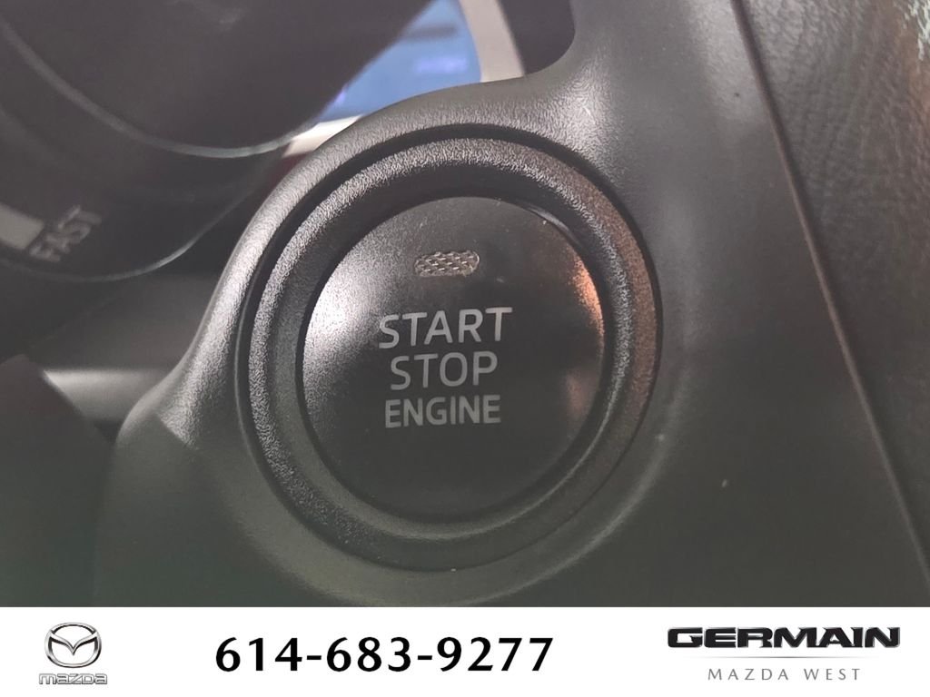 Used 2014 Silver Mazda i Sport image 34