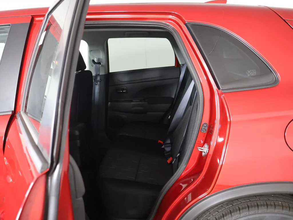 New 2027 Red Mitsubishi 2.0 LE 2WD image 29
