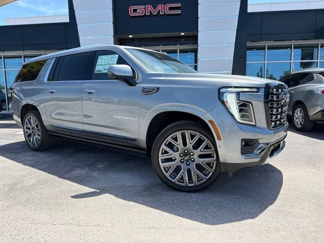 2026 GMC Yukon XL Denali Ultimate - Photo 2
