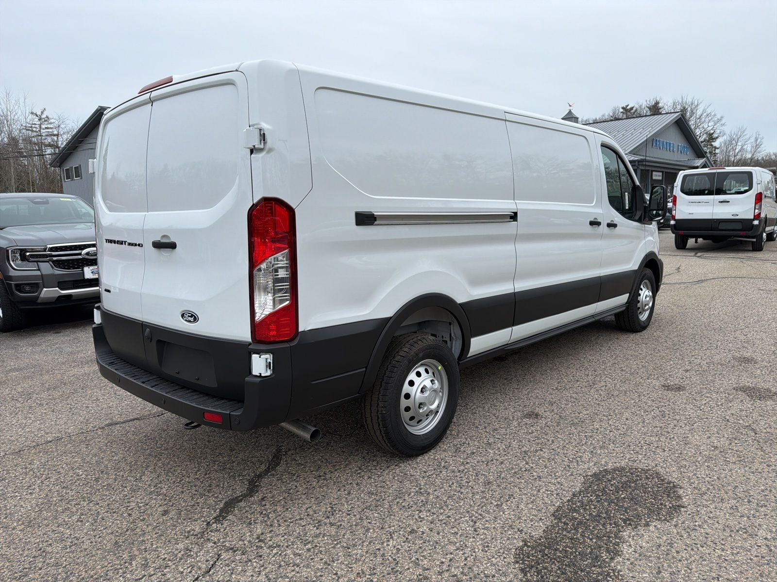 New 2026 Oxford White Ford Cargo Van image 8