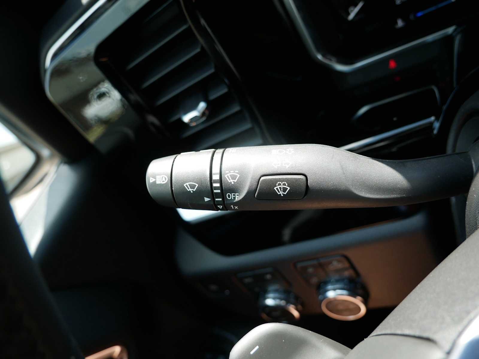 2026 GMC Sierra 1500 SLT - Photo 26