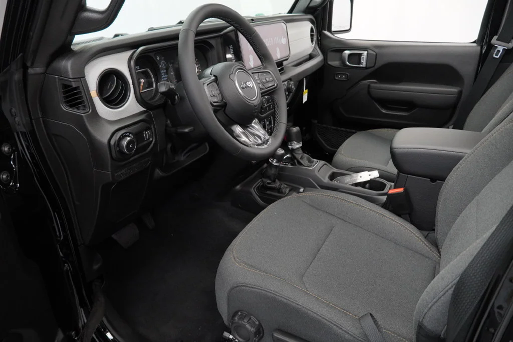 New 2027 Black Clear-Coat Exterior Paint Jeep Willys image 18