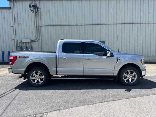 Used 2022 Silver Ford Lariat image 4