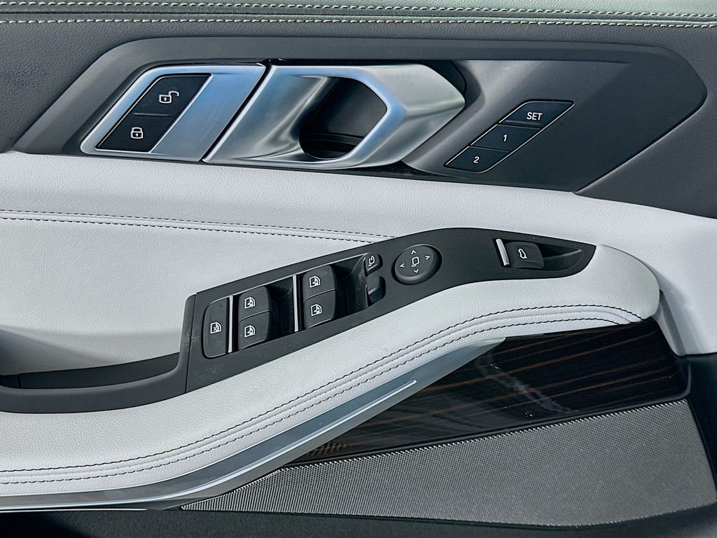 New 2026 Brooklyn Grey Metallic BMW sDrive40i image 20