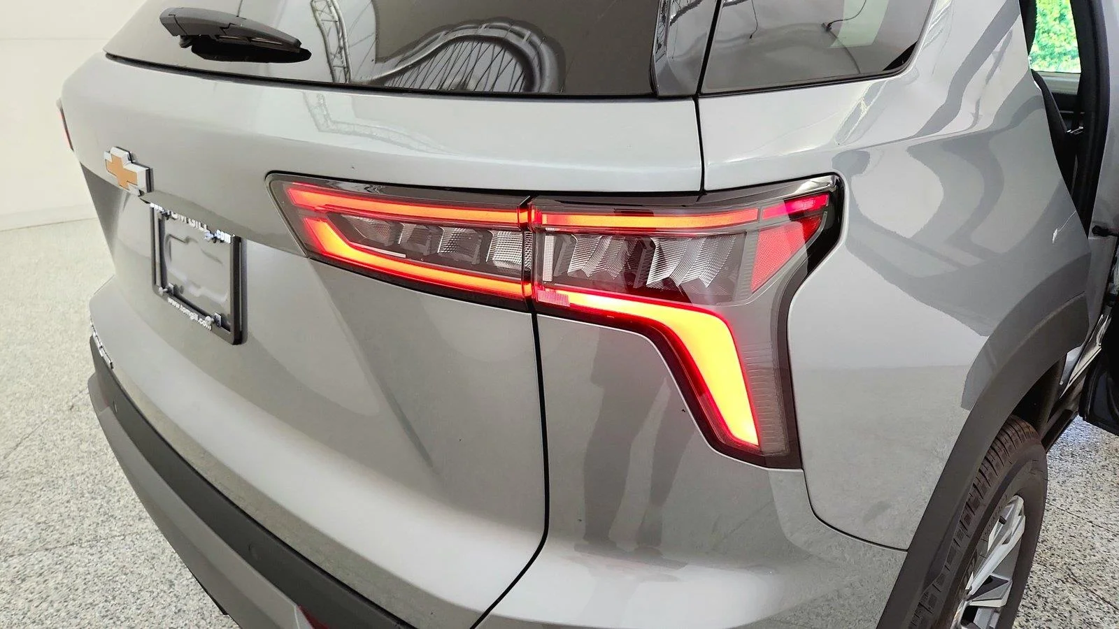2027 Chevrolet Equinox LT - Photo 32