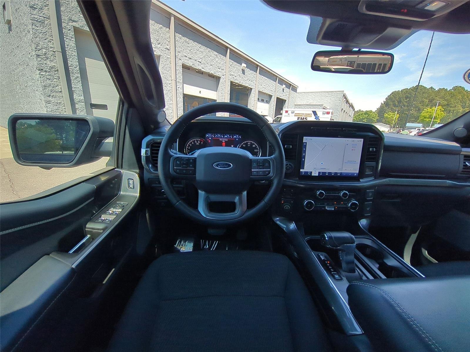 Used 2022 Agate Black Metallic Ford XLT image 33