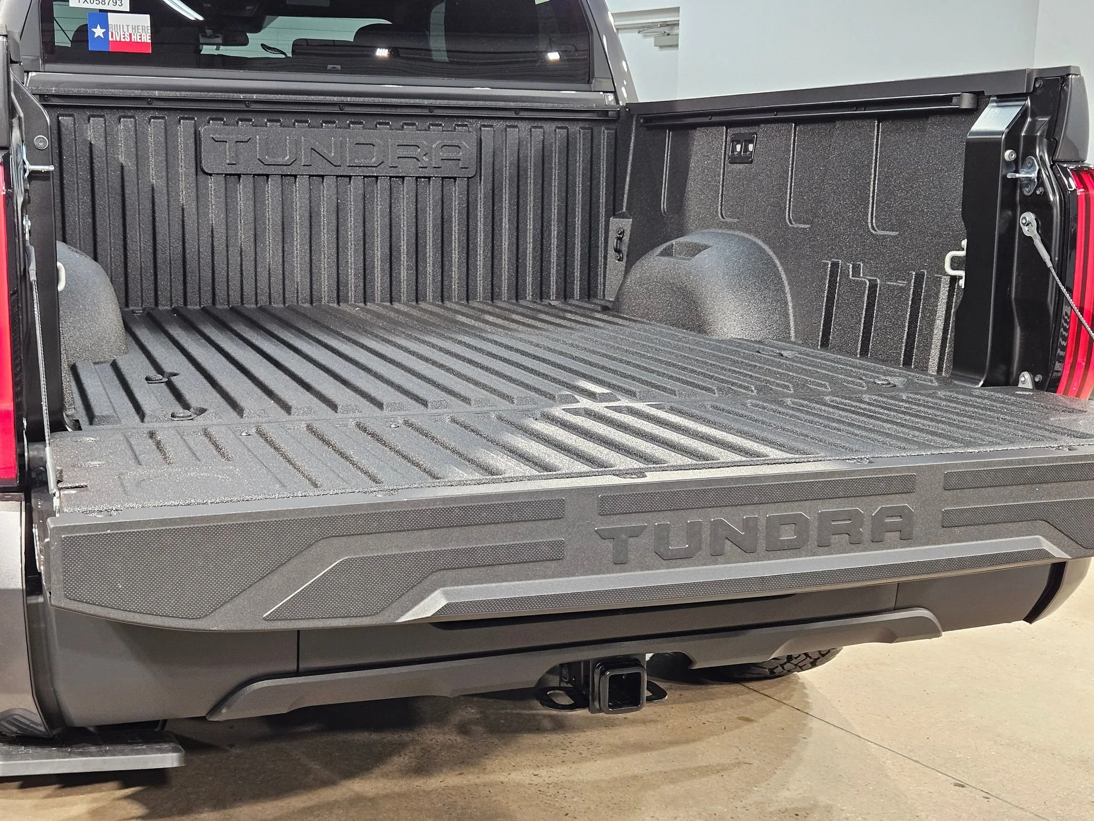 New 2026 Magnetic Gray Metallic Toyota SR5 image 21