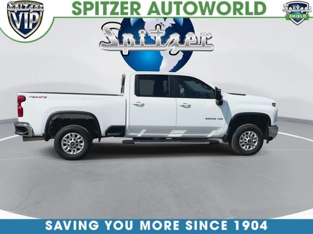 Used 2025 White Chevrolet LT image 10