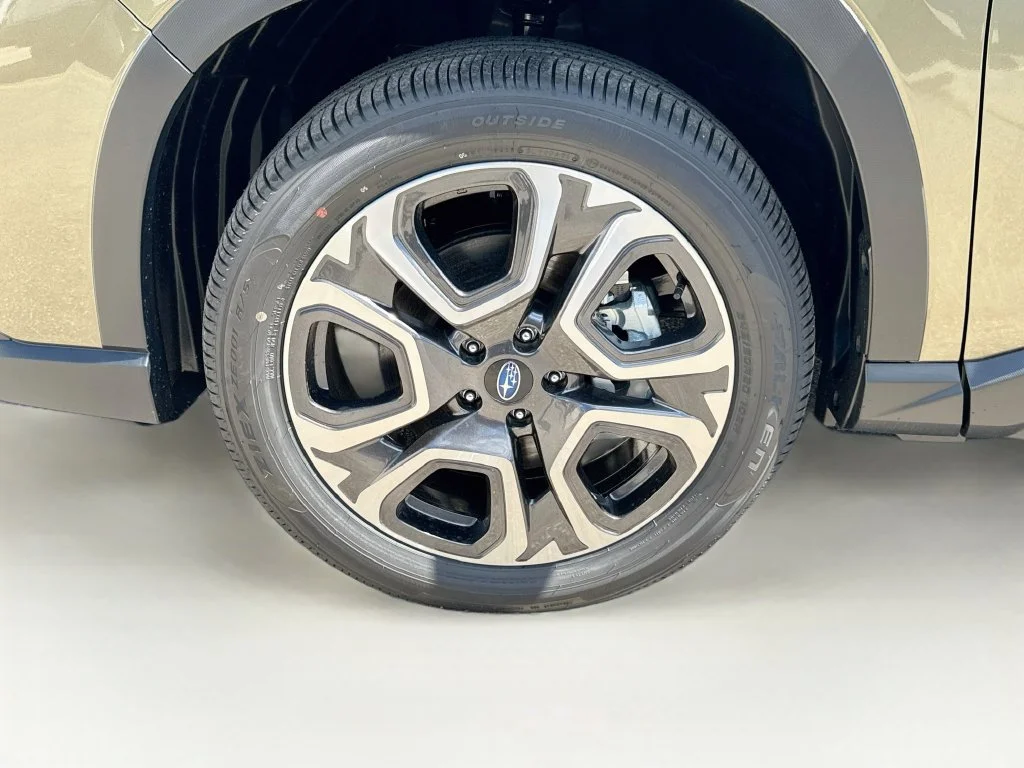 New 2027 Green Subaru Limited image 42