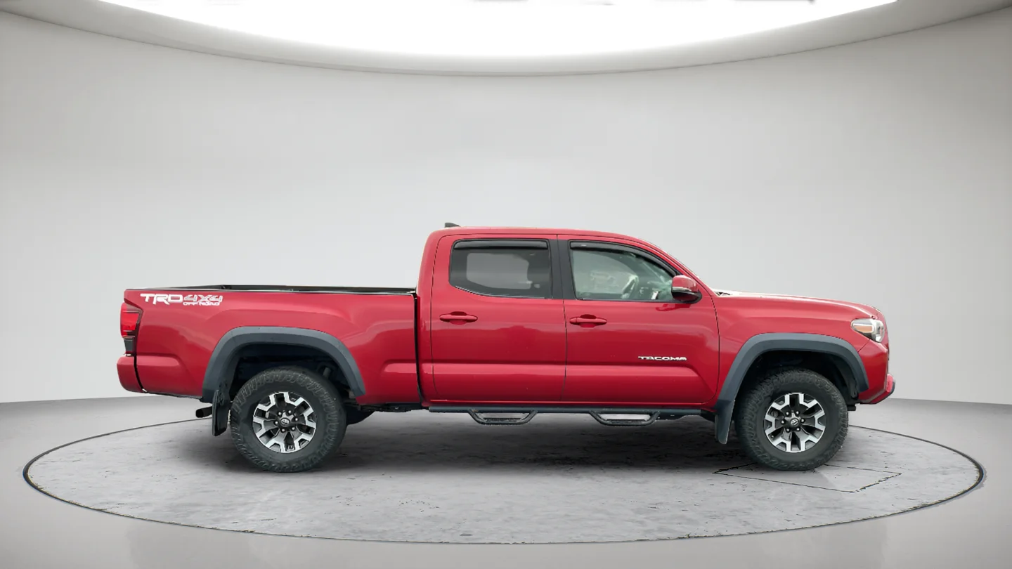 Used 2018 Red Toyota TRD Off-Road image 4