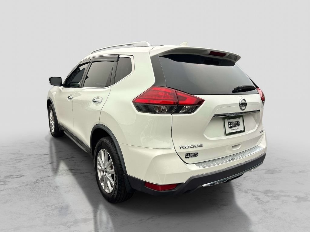 Used 2017 White Nissan SV image 3