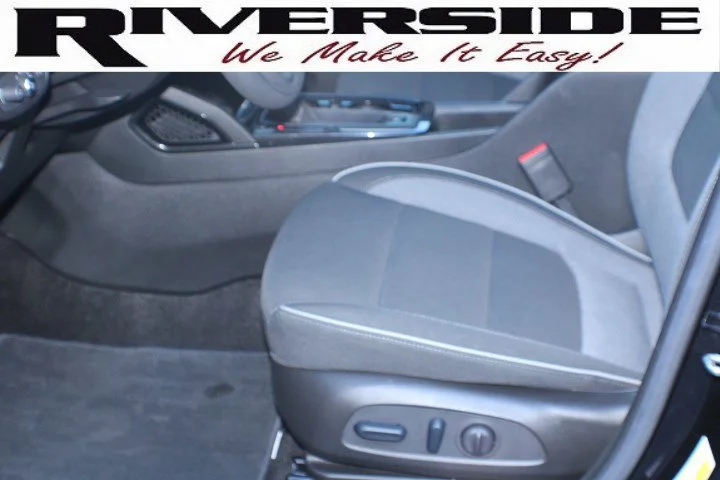 Used 2023 Mosaic Black Metallic Chevrolet LT image 14
