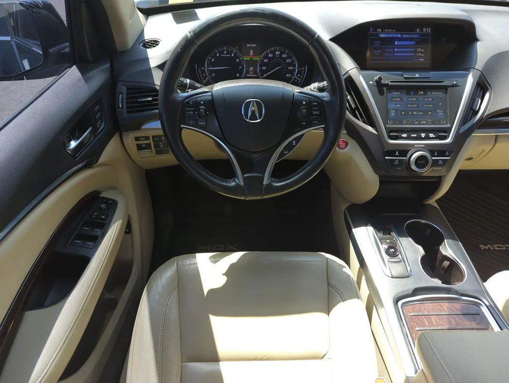 Used 2017  Acura 3.5L image 13
