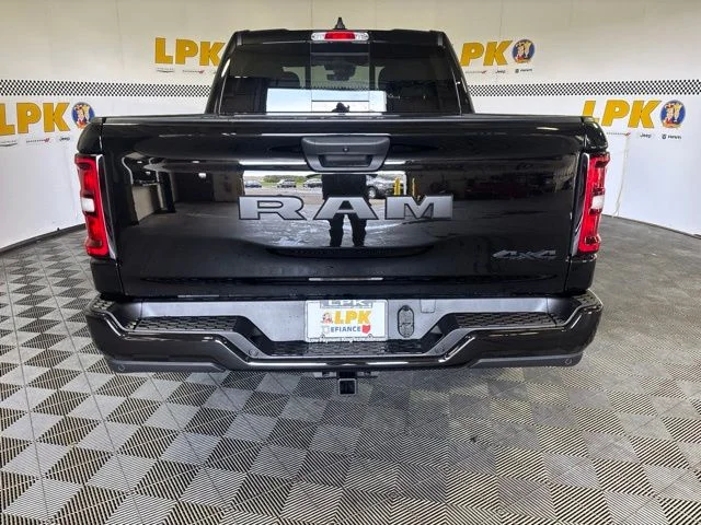 New 2026 Diamond Black Crystal Pearl-Coat Exterior Paint RAM Express image 5