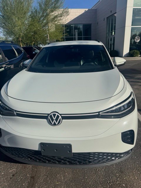 Certified Used 2023 Pure White Volkswagen Pro image 2