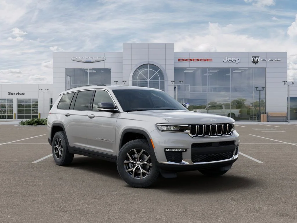 New 2025 Silver Zynith Exterior Paint Jeep Limited image 5