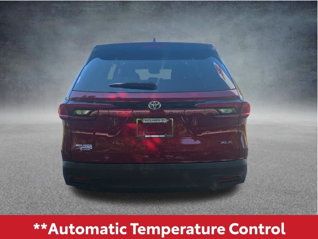Used 2025 Red Toyota XLE image 5
