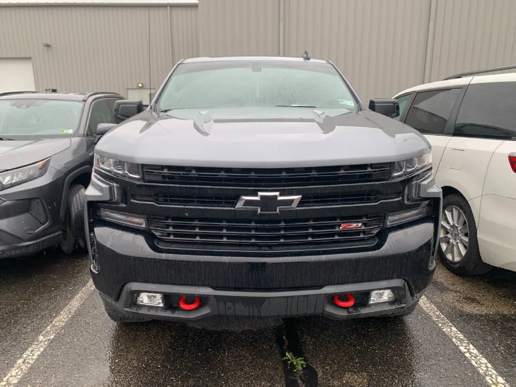Used 2022 Gray Chevrolet LT Trail Boss image 5