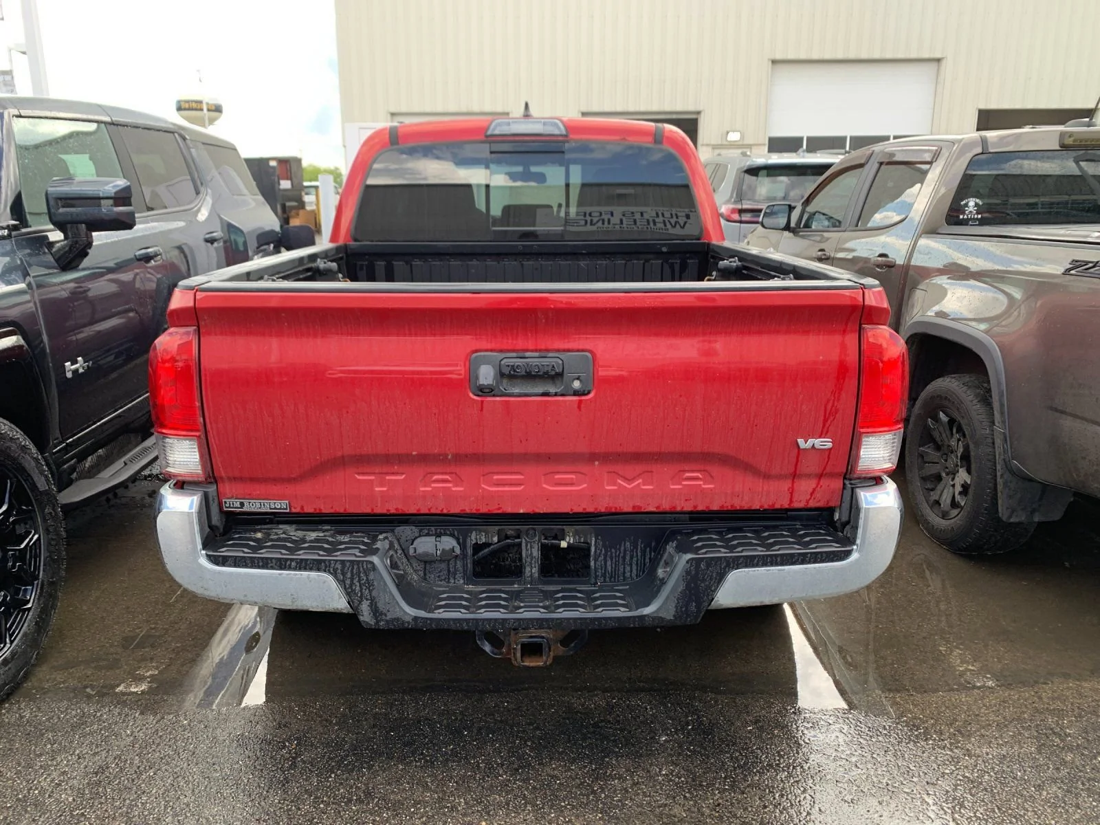 Used 2017 Barcelona Red Metallic Toyota SR5 image 3
