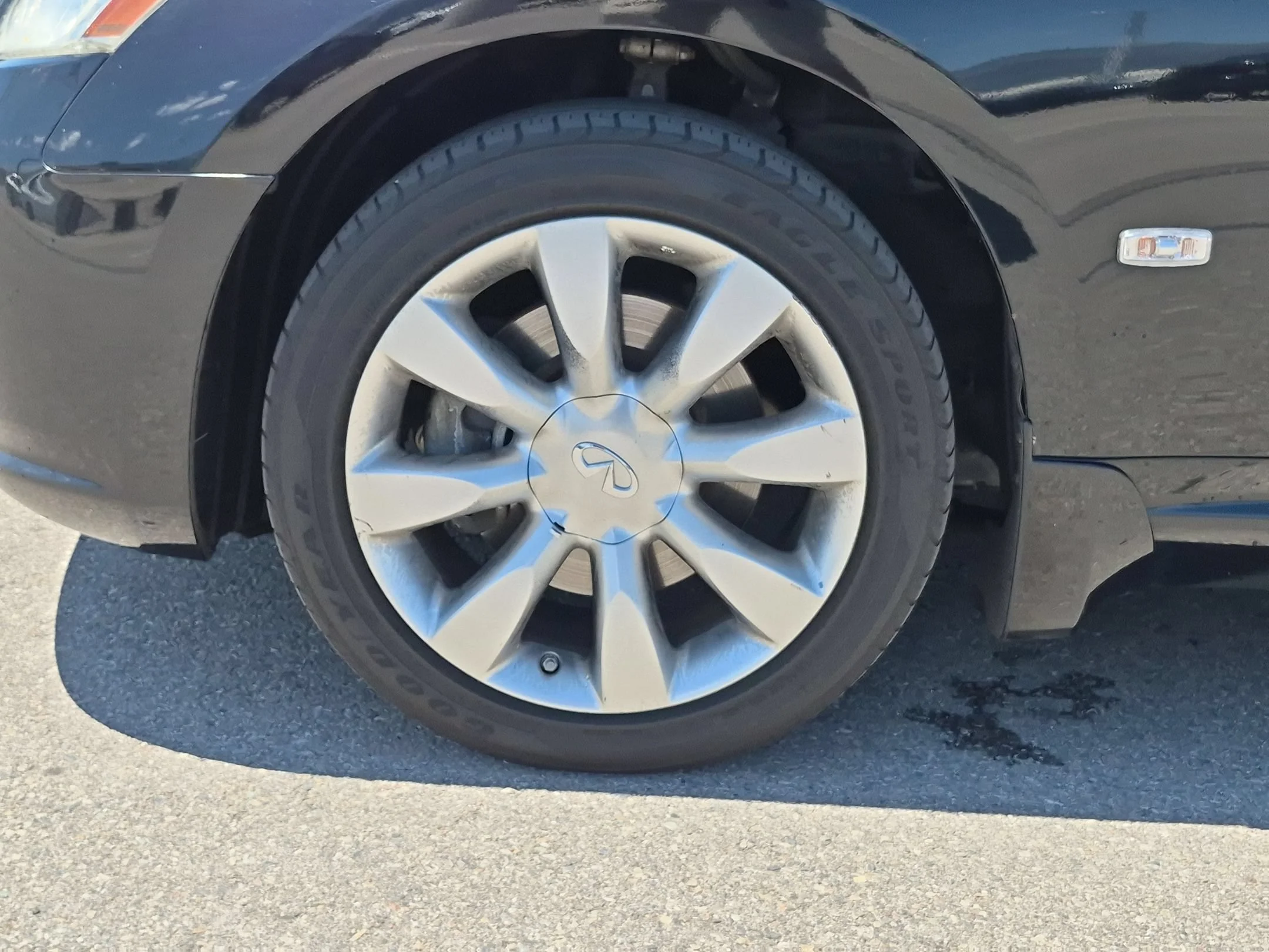 Used 2007 Black Obsidian INFINITI x image 11