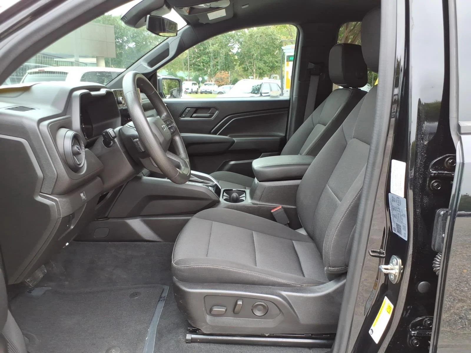 Used 2023 Black Chevrolet 4WD Trail Boss image 14