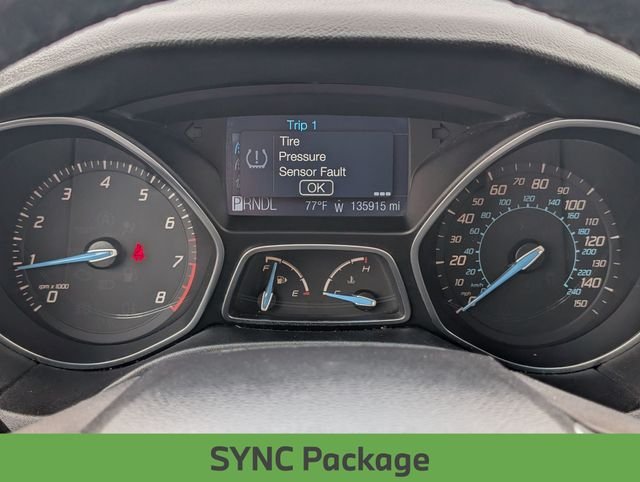 Used 2012 Black Ford SE image 16
