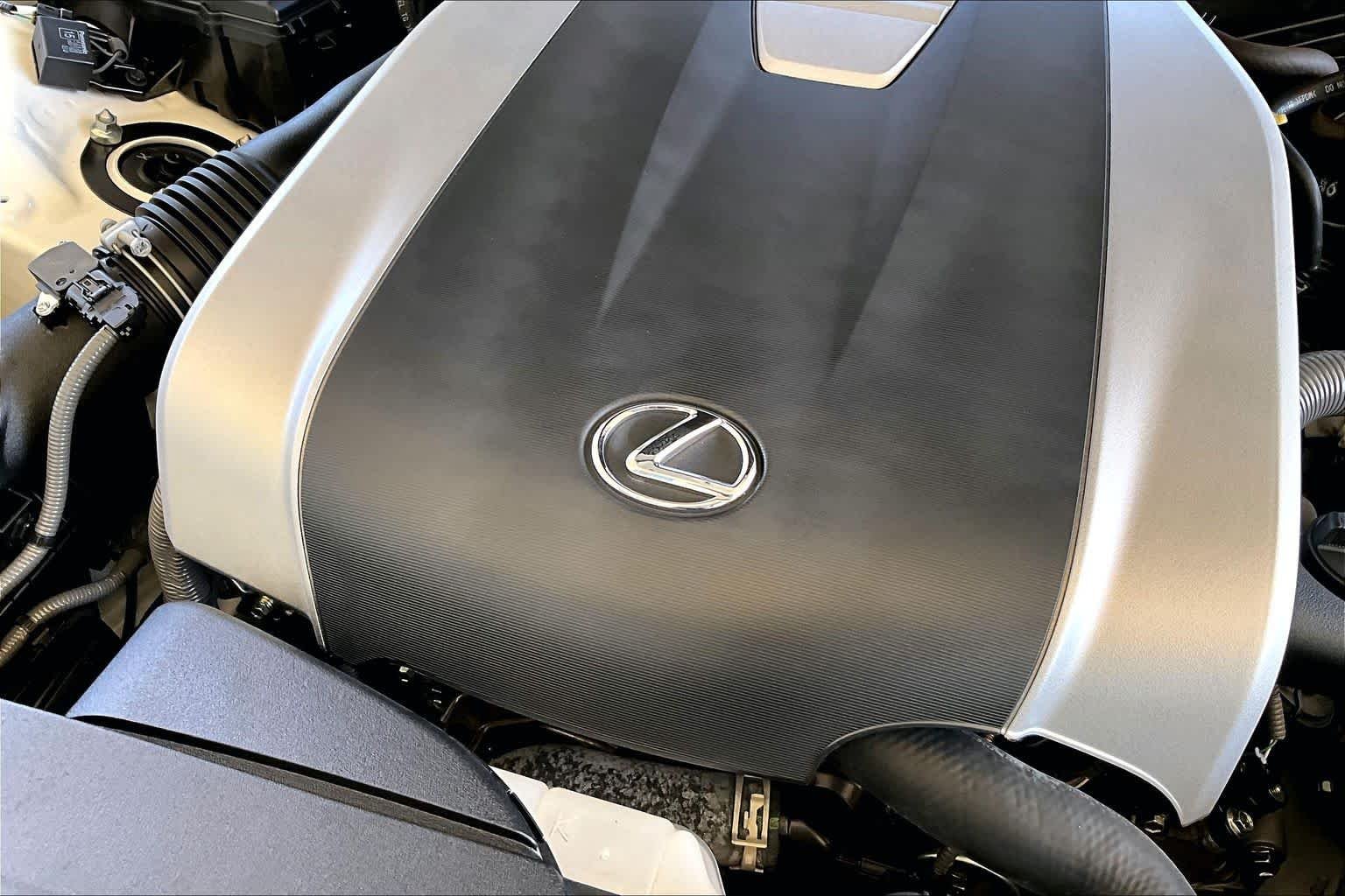 Used 2025 Ultra White Lexus F SPORT Design image 31