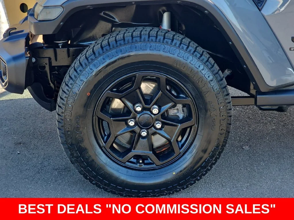 Used 2022 Gray Jeep Willys image 35