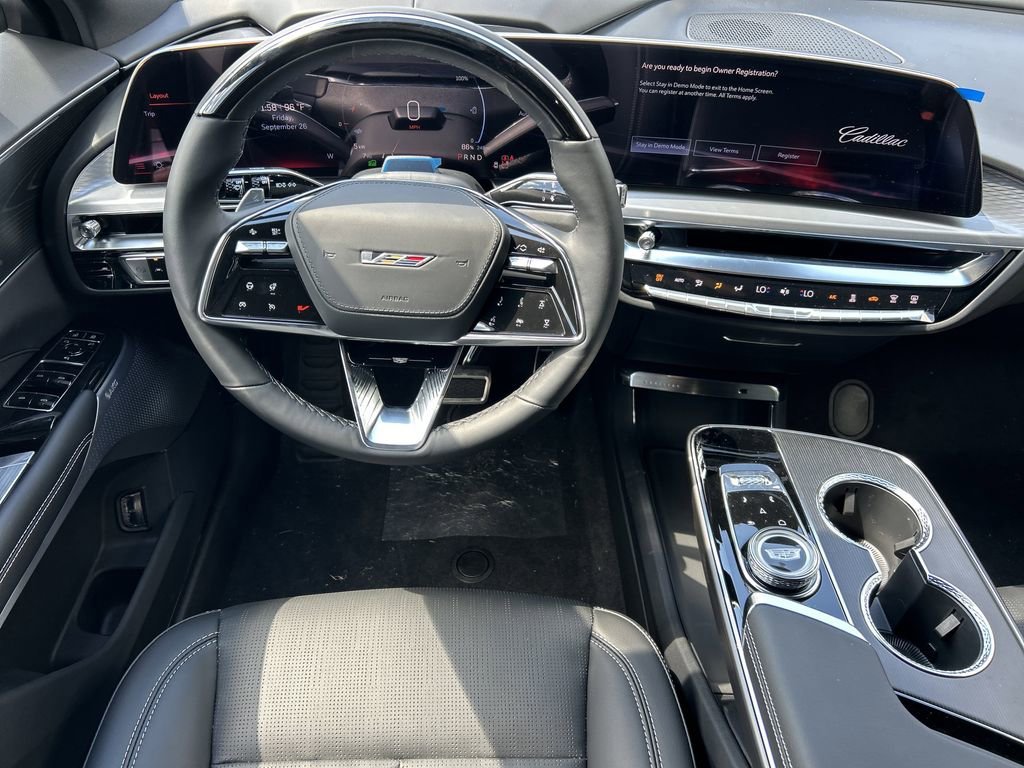 2026 Cadillac LYRIQ V - Photo 14