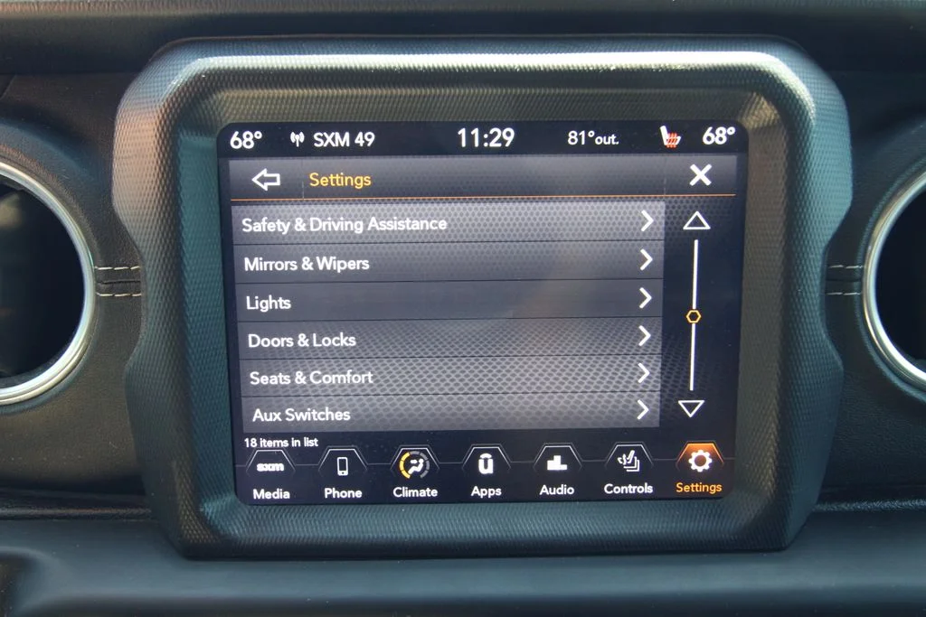Used 2019 Black Jeep Unlimited Sahara image 35