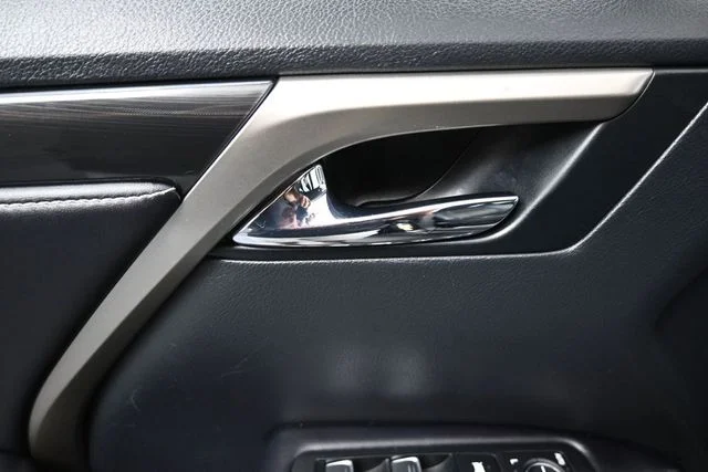 Used 2021 Black Lexus 350 image 22