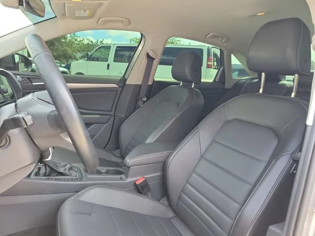 2023 Volkswagen Jetta SE - Photo 22