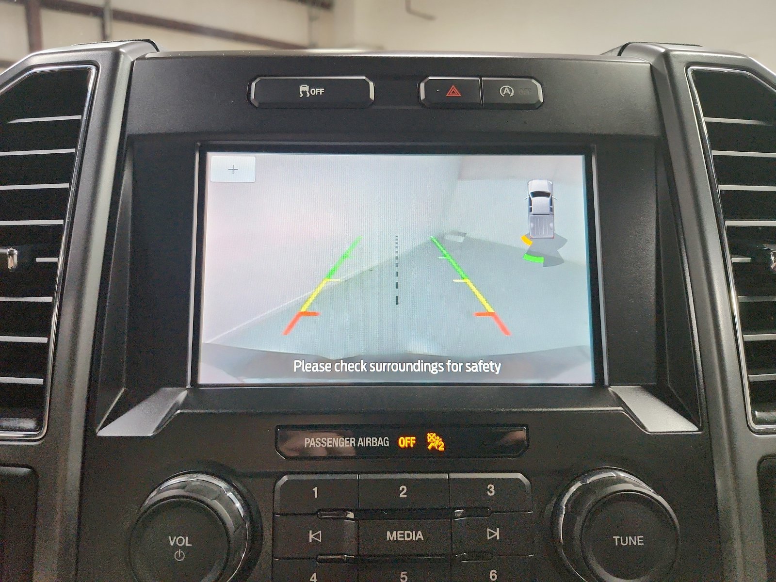 Used 2020 Red Ford XLT image 30