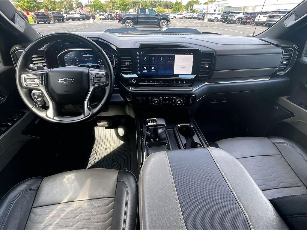 Used 2024 Black Chevrolet ZR2 image 20