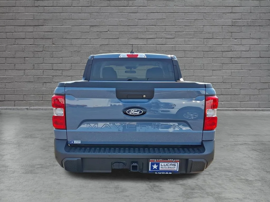 Used 2025 Gray Ford XLT image 10
