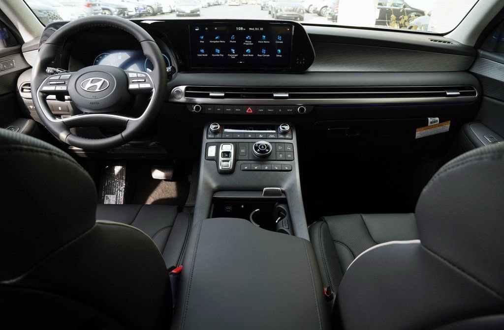 Certified Used 2025 Typhoon Silver Hyundai Limited image 8