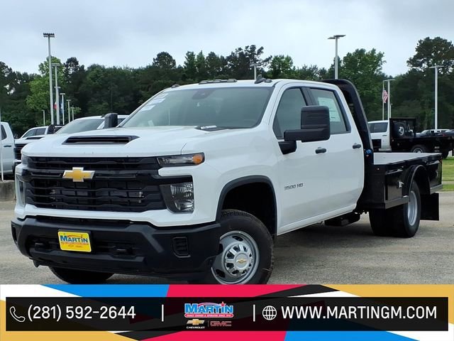 New 2026 Chevrolet Silverado 3500 HD Chassis Cab Work Truck Four Wheel Drive Crew Cab