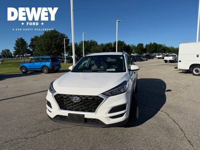 Used 2020 Winter White Hyundai Value image 2