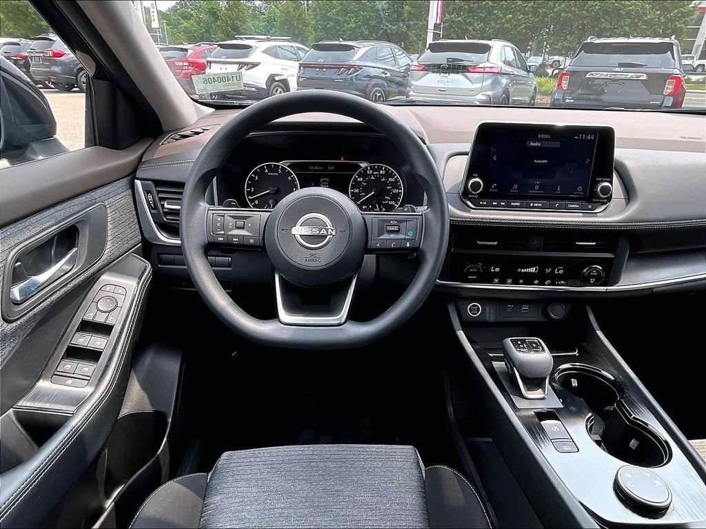 Used 2023 Black Nissan SV image 17