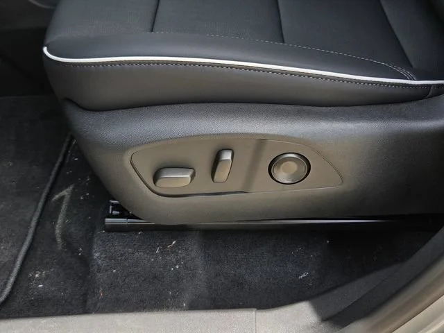 2026 Buick Enclave Preferred - Photo 31