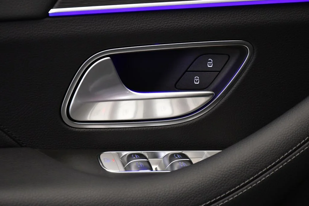 2026 Mercedes-Benz GLS Base - Photo 36