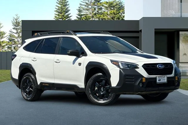 Used 2022 White Subaru Wilderness image 2