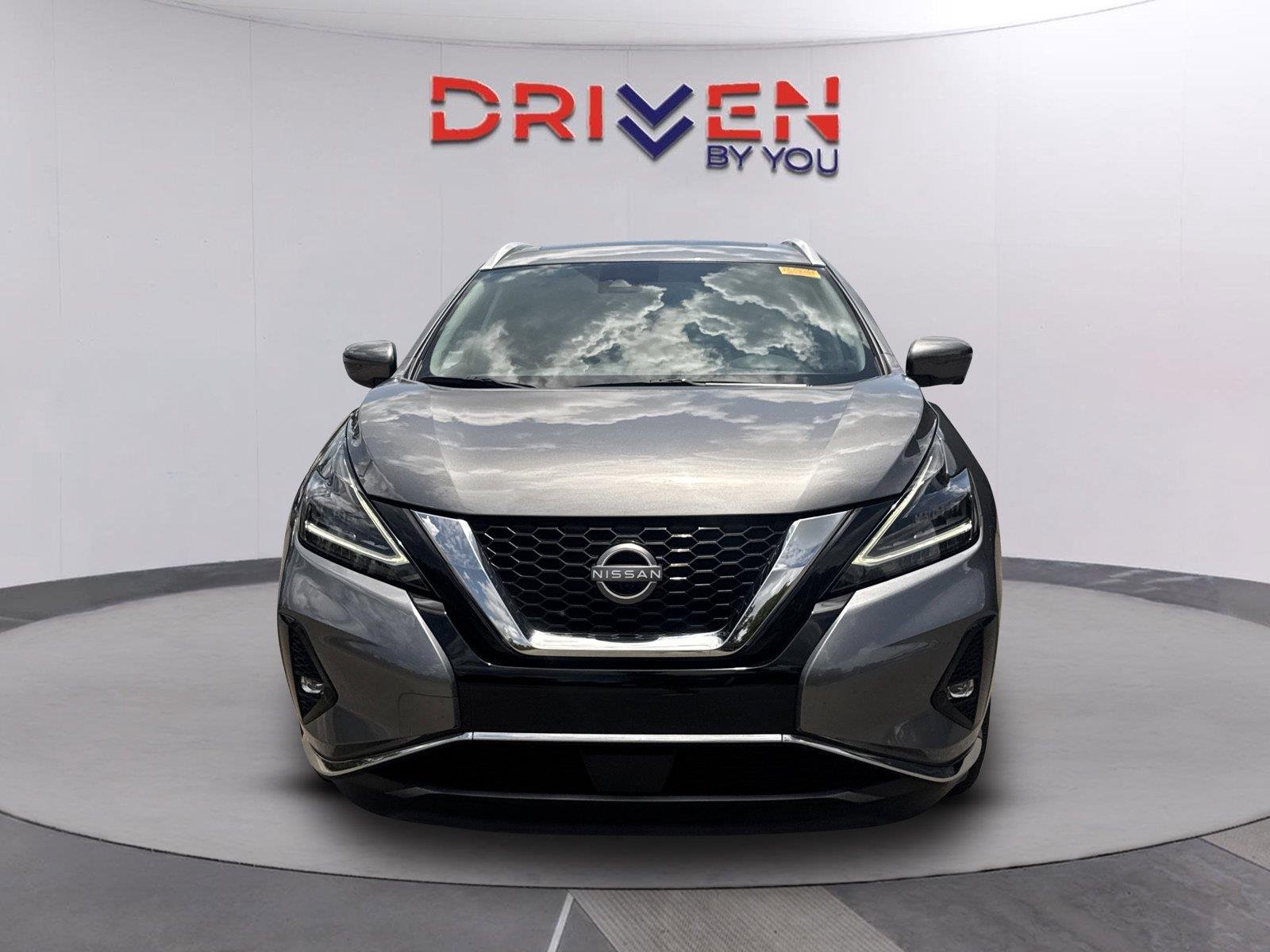 Used 2024 Gun Metallic Nissan Platinum image 8